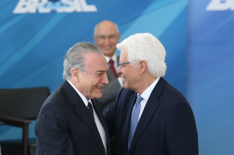 Resultado de imagem para MPF: esquema envolvendo Temer e Moreira Franco movimentou R$ 1,8 bi