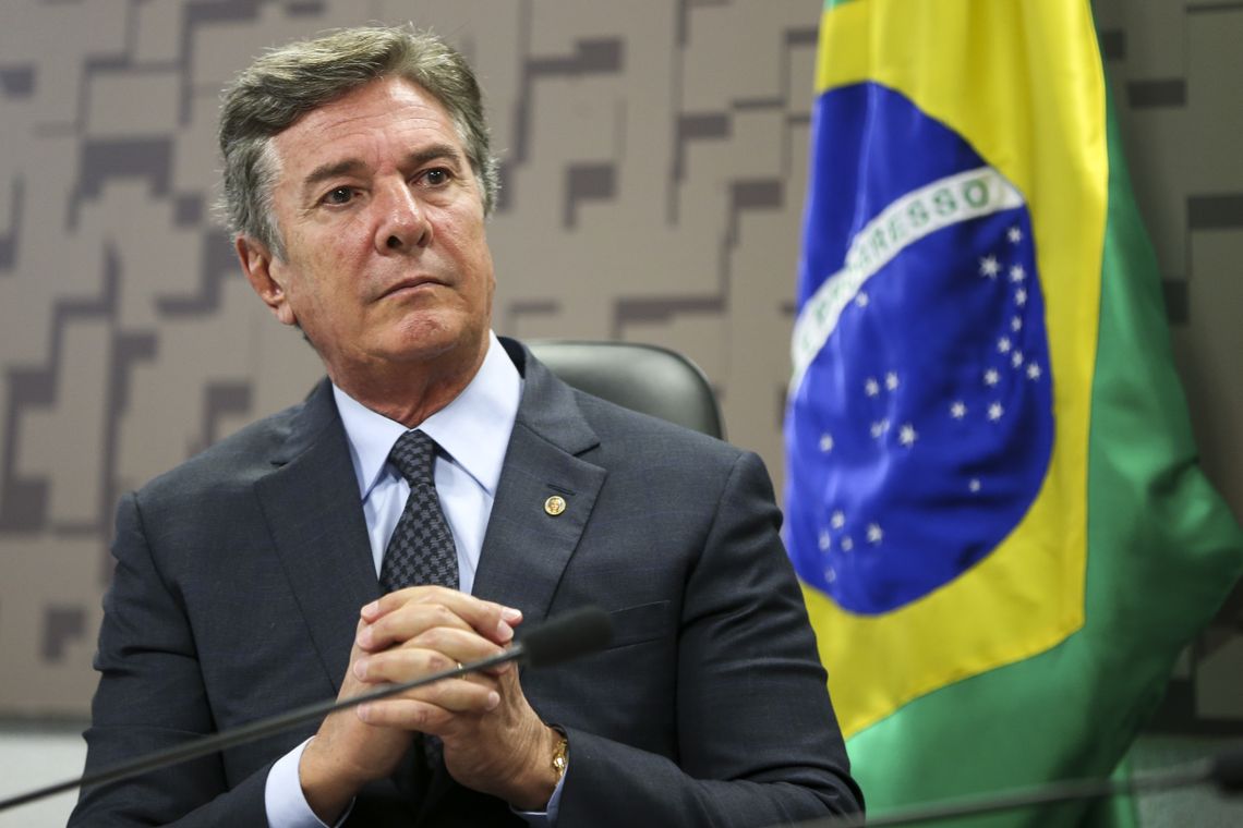 BrasÃlia - O senador Fernando Collor durante audiência pública na Comissão de Relações Exteriores e Defesa Nacional, do Senado, para debater questões ligadas à soberania nacional e aos projetos estratégicos do Exército do Brasil (Marcelo