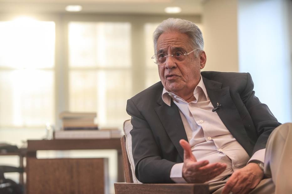 Resultado de imagem para 'Quem não tem cão caça com gato', diz FHC sobre ausência de 'novo' na eleição