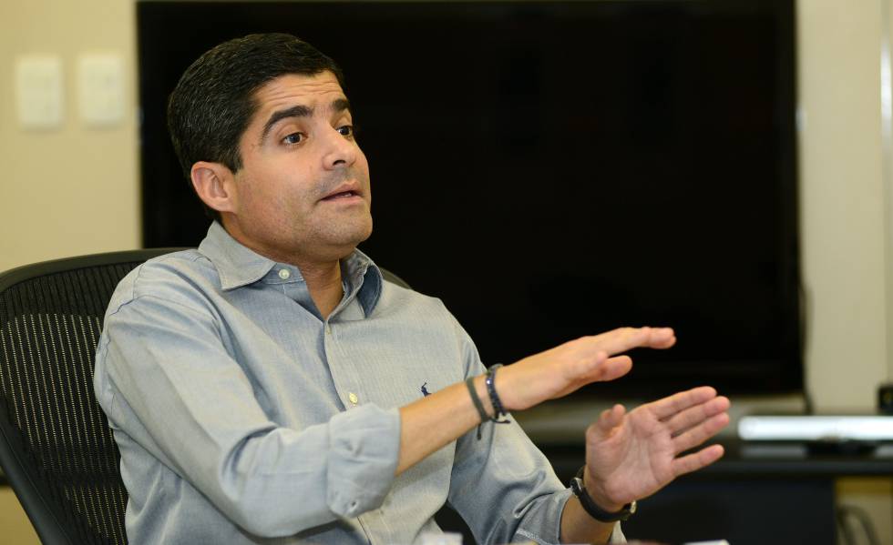 Resultado de imagem para fotos recentes de acm neto