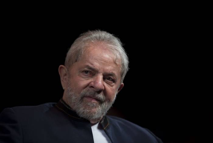Resultado de imagem para Defesa de Lula pede ao STF que aÃ§Ã£o do sÃ­tio em Atibaia saia de Curitiba