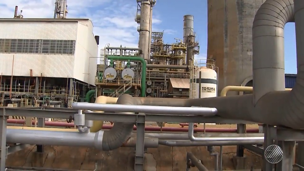 Petrobras anuncia fechamento de fÃ¡brica de fertilizantes no Polo PetroquÃ­mico de CamaÃ§ari (Foto: ReproduÃ§Ã£o/TV Bahia)