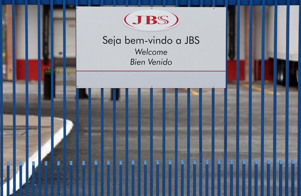 Entrada de um dos frigoríficos da empresa JBS em Jundiaí, no interior de São Paulo (Foto: REUTERS/Paulo Whitaker)