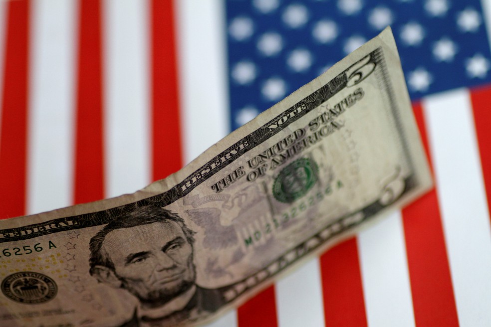 DÃ³lar Ã© negociado acima de R$ 3,50 na volta do feriado (Foto: REUTERS/Thomas White)