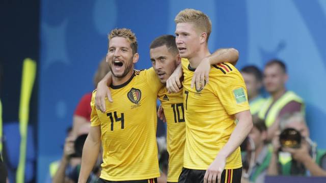 Hazard comemora gol com De Bruyne e Mertens em BÃ©lgica x Inglaterra