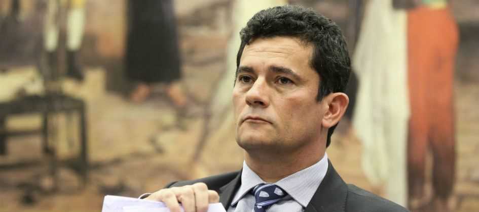 Resultado de imagem para Moro diz a Toffoli que ainda avaliará conexão do sÃtio de Atibaia com Petrobras