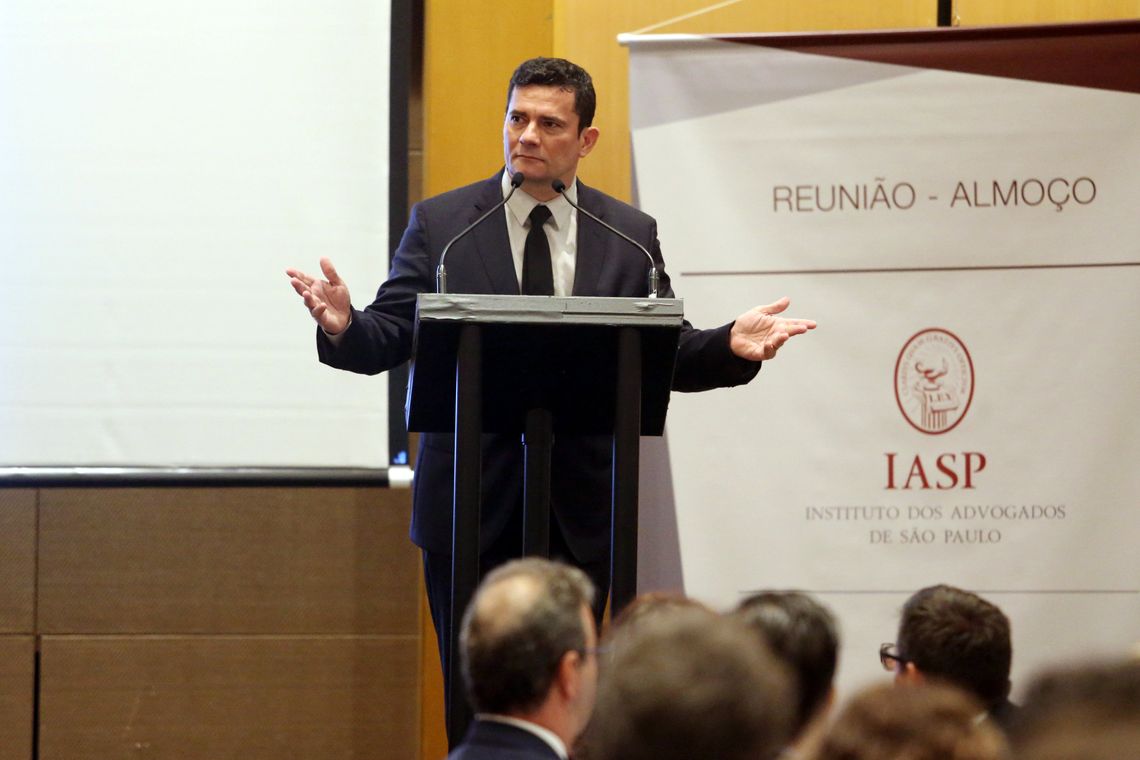 O ministro da Justiça e Segurança Pública, Sergio Moro, durante reunião-almoço, faz palestra sobre o tema O Ministério da Justiça e o Estado Democrático de Direito.
