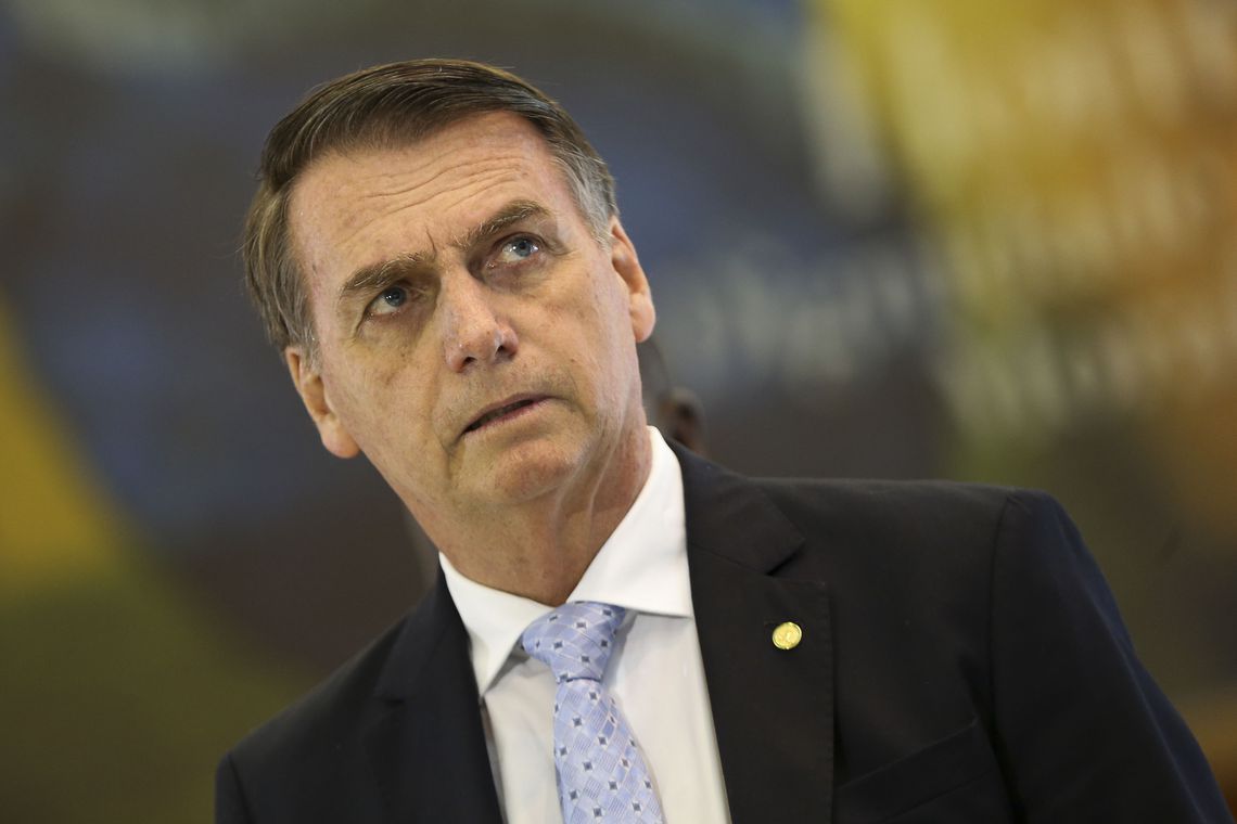 Resultado de imagem para Bolsonaro recebe, em BrasÃlia, homenagem da Justiça Militar