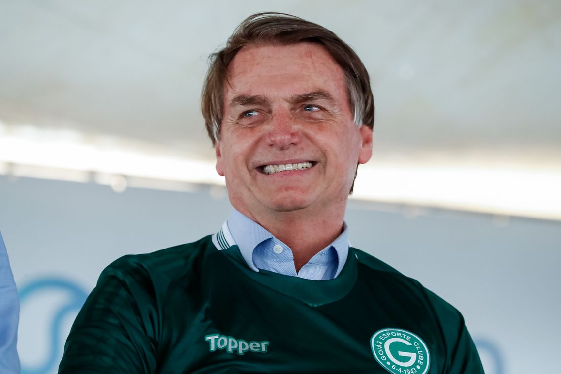 O presidente Jair Bolsonaro participa do lançamento oficial do projeto Juntos pelo Araguaia, em Aragarças (GO).