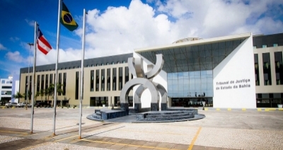 Bahia tem 571 magistrados contemplados com auxílio-moradia, diz TJ