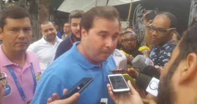 Maia desconversa sobre PP e Doria prevê prisão de Lula