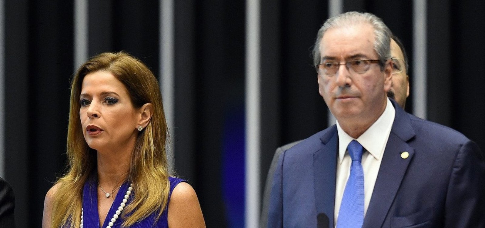 [Mulher de Cunha, ClÃ¡udia Cruz Ã© condenada a dois anos e meio de prisÃ£o]