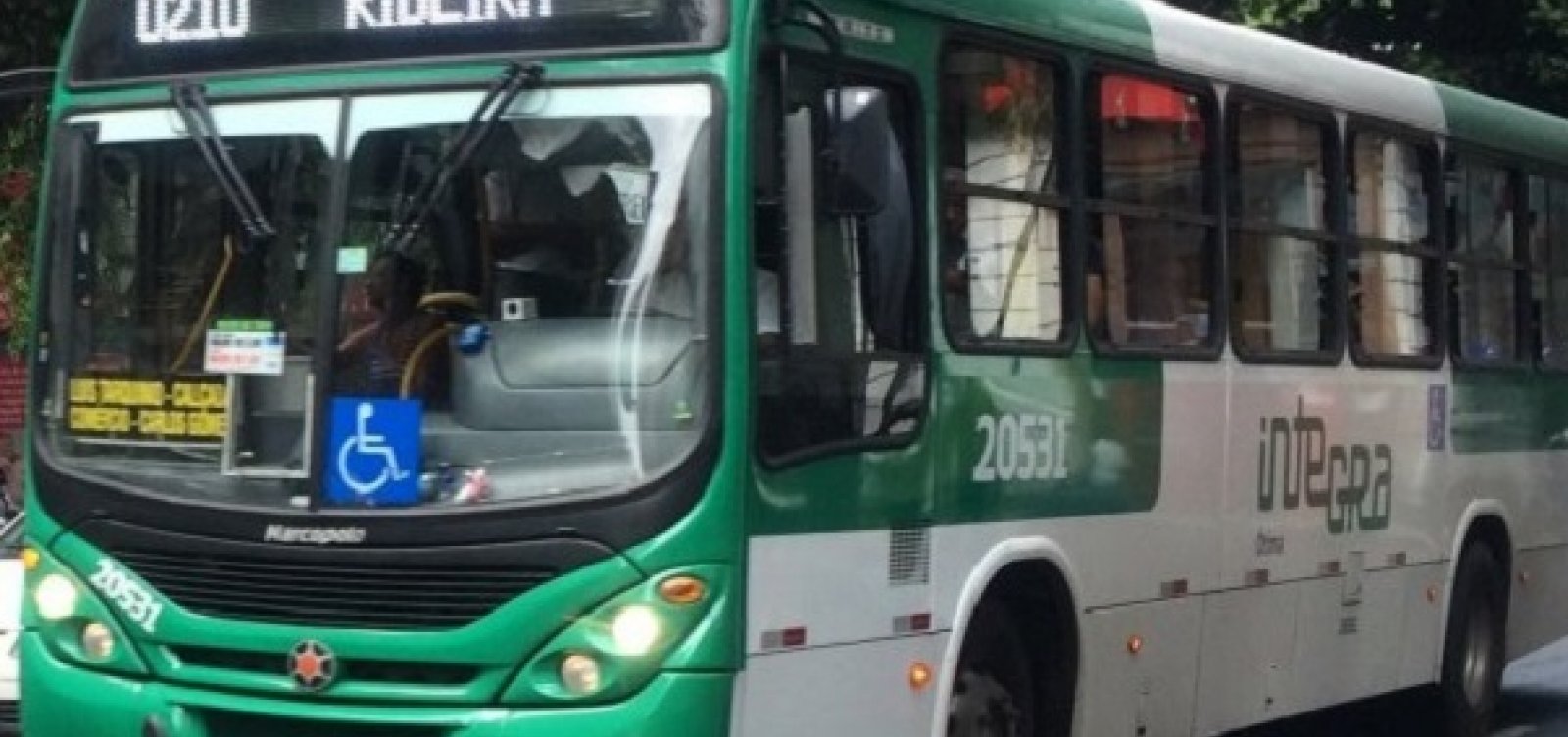 [Gratuidade de policiais militares e civis a Ã´nibus de Salvador Ã© cancelada]