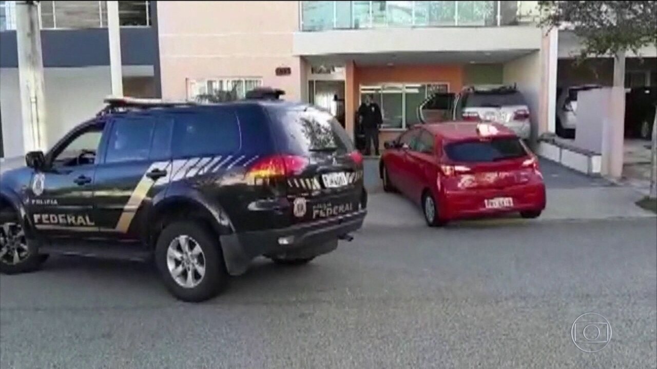 Resultado de imagem para PolÃcia Federal realiza operação contra o contrabando de cigarros em MG e SP