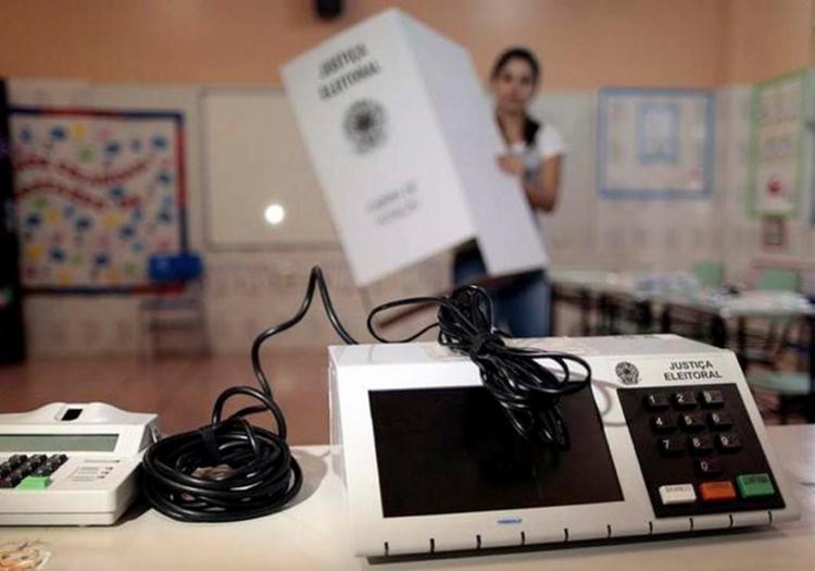 Pesquisa aponta que corrupÃ§Ã£o e falta de confianÃ§a em candidatos afetam eleitores - Foto: Ueslei Marcelino | AgÃªncia Reuters