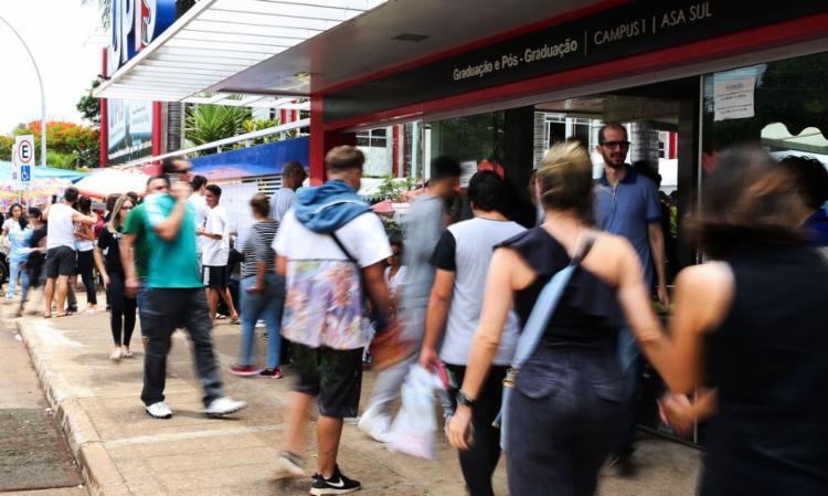 Grupo de 58 instituições de ensino oferta seguro e redução de taxas | Foto: Marcello Casal Jr | Agência Brasil - Foto: Marcello Casal Jr | Agência Brasil