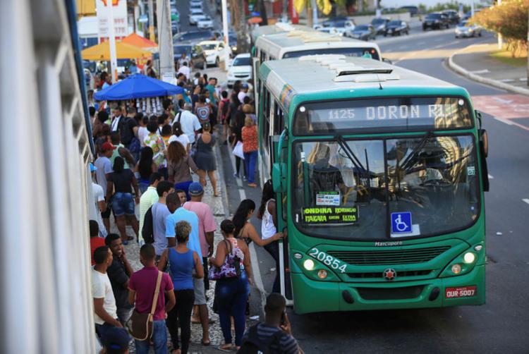 Vinte linhas vão operar com acréscimo de 90 ônibus - Foto: Joá Souza | Ag. A TARDE