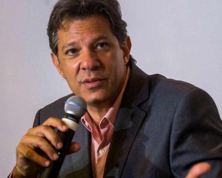 Petista comentou a aceitação de Moro para assumir o ministério da Justiça - Foto: Daniel Ramalho | AFP