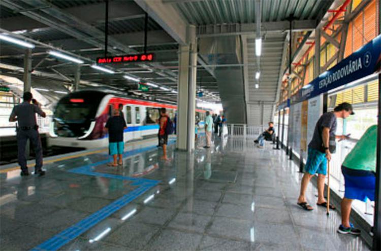 Resultado de imagem para Com falha em sistema, Linha 2 do metrÃ´ de Salvador
