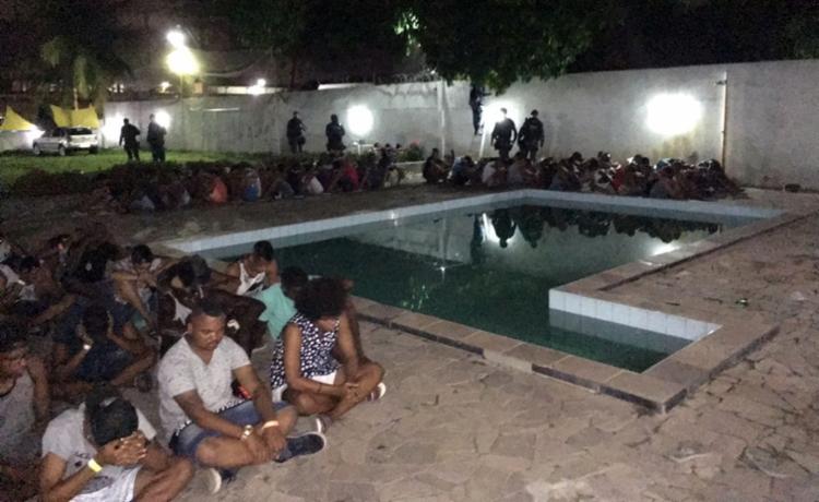 Os participantes da festa foram encaminhados para delegacia - Foto: DivulgaÃ§Ã£o | SSP