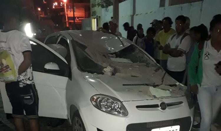 A condutora sofreu ferimentos leves e foi socorrida para o hospital - Foto: ReproduÃ§Ã£o | Site Augusto Urgente