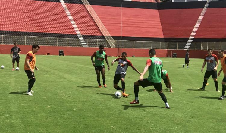 Elenco trabalha em dois perÃ­odos nesta segunda-feira - Foto: DivulgaÃ§Ã£o | EC VitÃ³ria