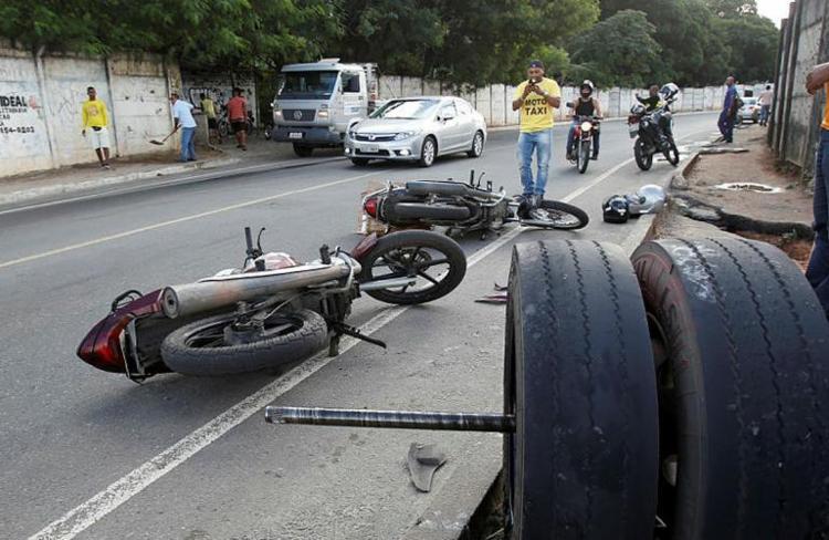 Motocicletas representam 76% das indenizaÃ§Ãµes em todo o paÃ­s - Foto: Adilton Venegeroles | Ag. A TARDE