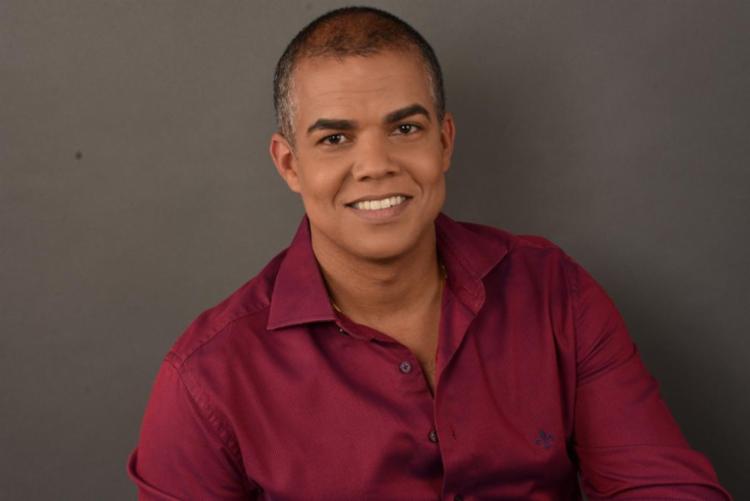 Psiquiatra Eduardo Reis conta que qualquer pessoa pode desenvolver algum transtorno