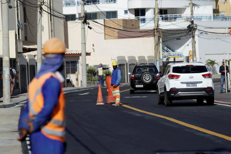 AlteraÃ§Ãµes acontecem devido ao inÃ­cio da segunda etapa das obras de requalificaÃ§Ã£o da orla - Foto: Adilton Venegeroles | Ag. A TARDE
