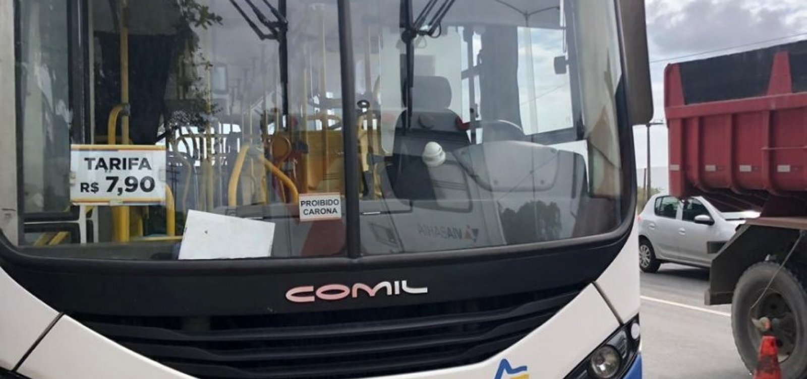 [Suspeito de assalto a Ã´nibus morre apÃ³s ser baleado por passageiro em Ãguas Claras]