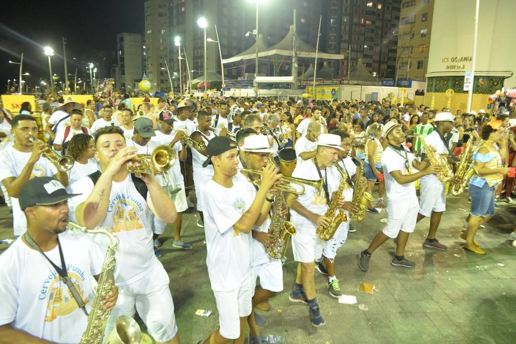 Fanfarras agitam foliÃµes na Barra  â?? Foto: Joilson CÃ©sar/Ag. Haack 
