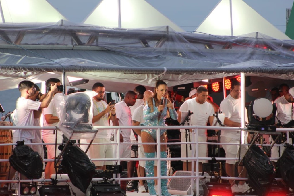 Segunda-feira de Carnaval nos circuito Barra-Ondina, Campo Grande e Mudança do Garcia