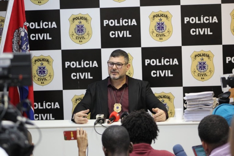 Coletiva de imprensa sobre caso do Pix da Record