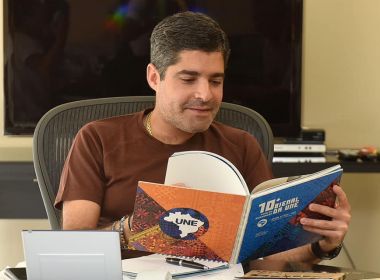 Após aporte de R$ 900 mil do governo, prefeitura injeta R$ 1 milhão em Bienal da UNE