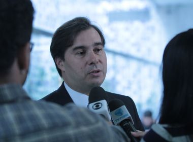 Maia indica possibilidade de estados aprovarem Previdência por lei ordinária