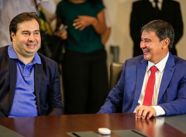 Em apoio a reforma tributária, governadores aceitam discutir matéria com Rodrigo Maia