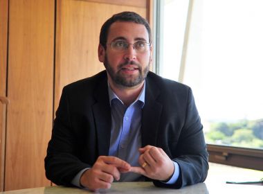 Assessor de Wagner, �den Valadares é lançado candidato à presidência estadual do PT