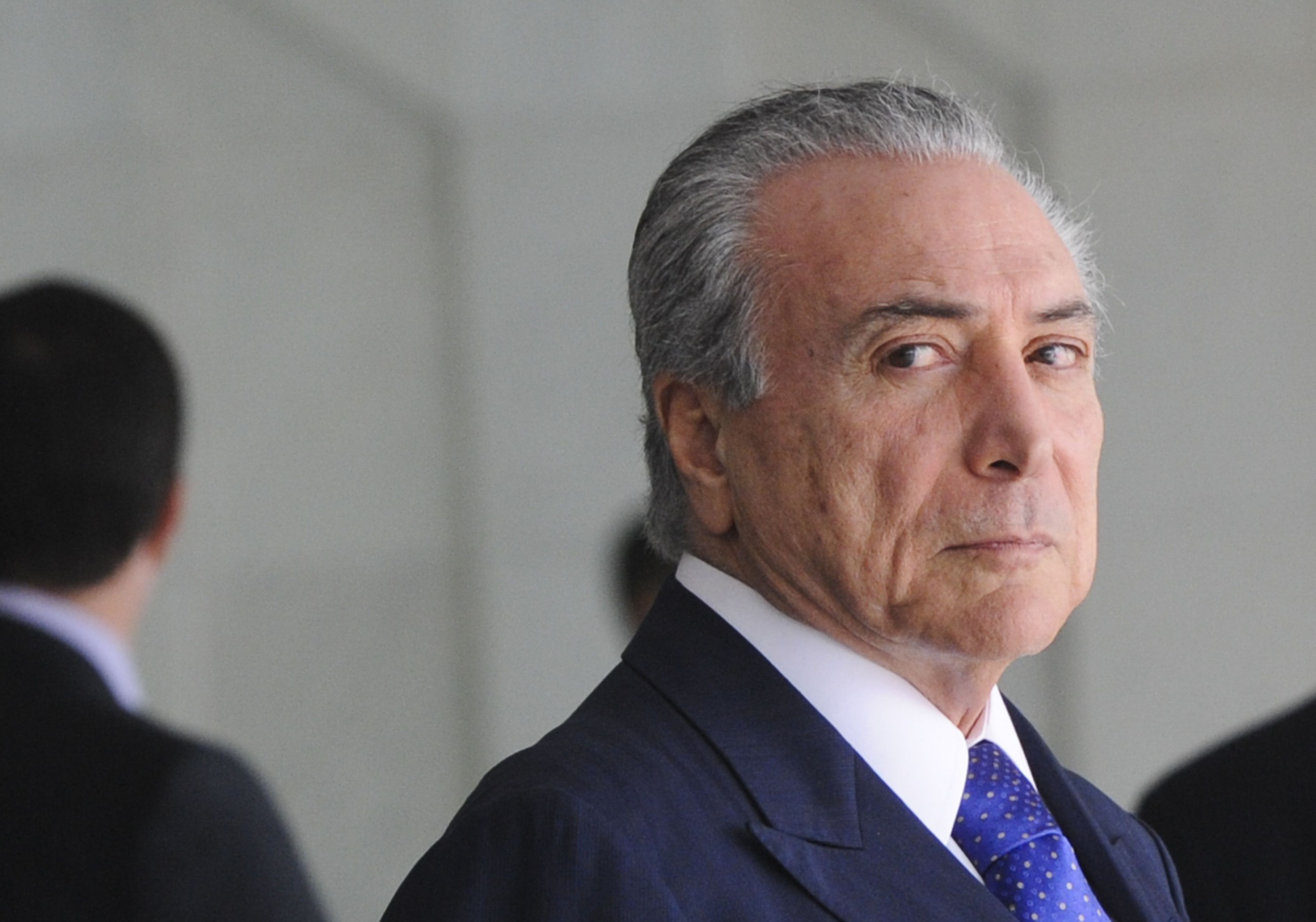 Resultado de imagem para Defesa diz que denúncia não comprovou delito praticado por Michel Temer