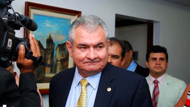 Resultado de imagem para fotoos de angelo coronel