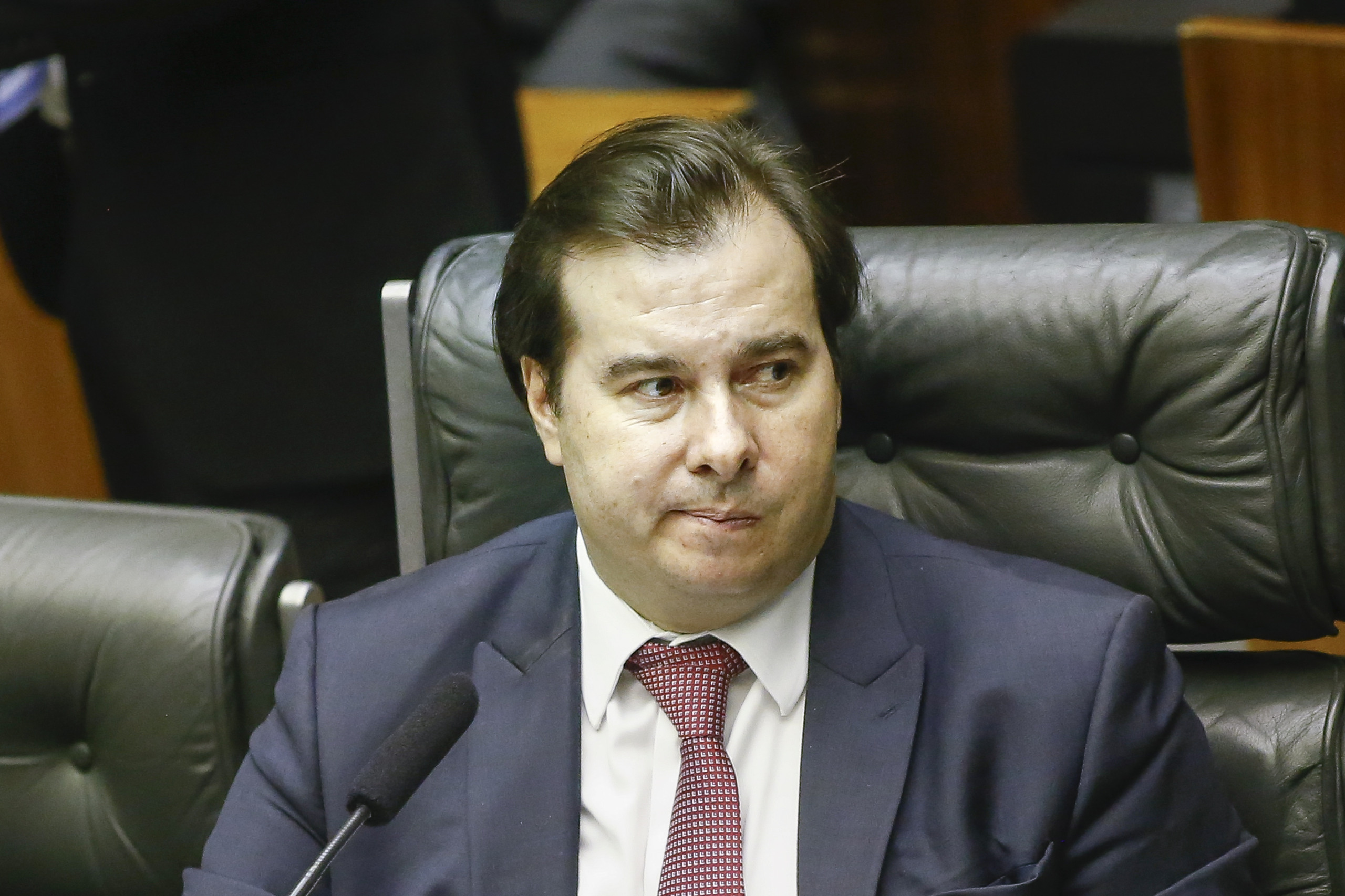 Rodrigo Maia bate recorde de viagens em aviões da FAB | Poder360