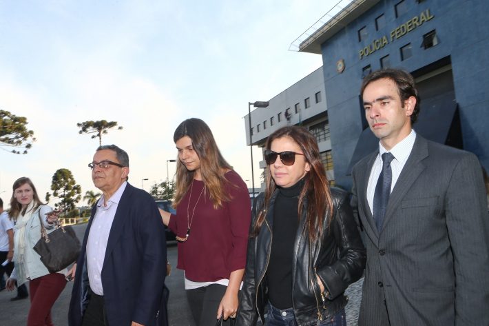 Resultado de imagem para JoÃ£o Santana e MÃ´nica confirmam Ã  PF caixa 2 na campanha de Haddad
