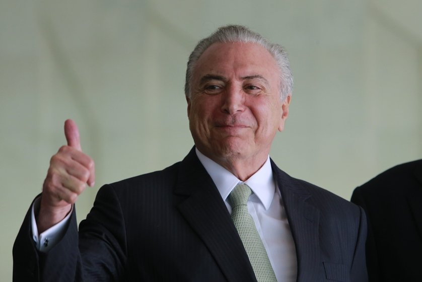 Resultado de imagem para Em nova campanha, Temer vincula impopularidade à crise de governos passados