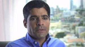 Resultado de imagem para fotos de acm neto irritado