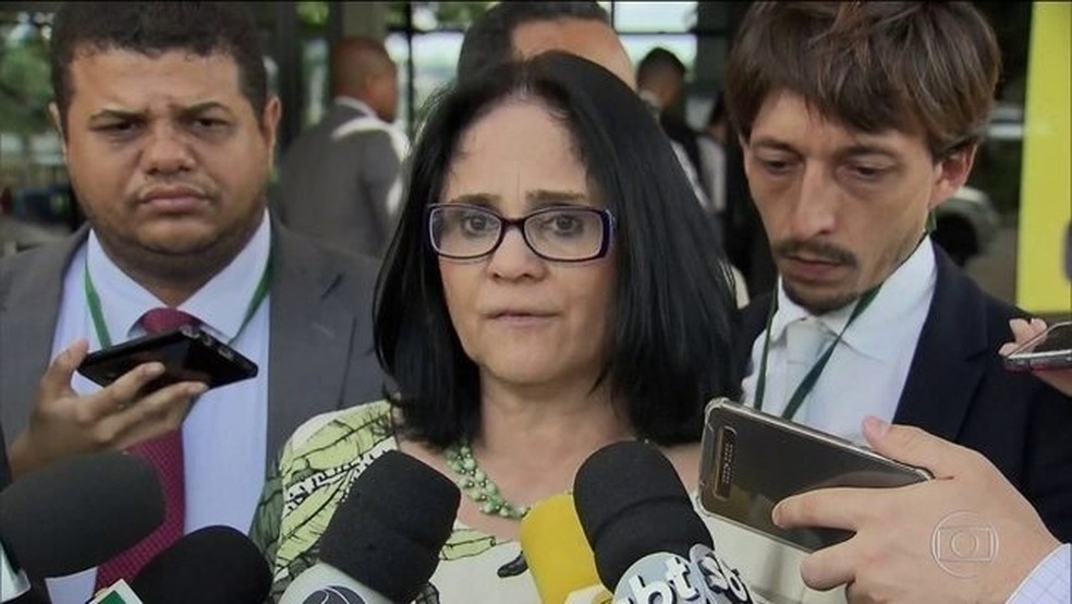 Em entrevista à Rádio Gaúcha, Damares disse que pretende combater, desde cedo, a agressão contra as mulheres â?? Foto: Reprodução/JN