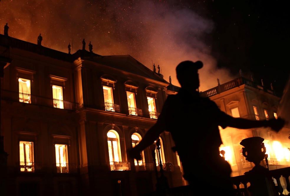 O Museu Nacional destruÃdo pelas chamas no último dia 2 de setembro. â?? Foto: Ricardo Moraes/Reuters