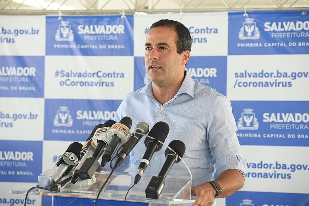 Resultado de imagem para fotoos do prefeito bruno reis