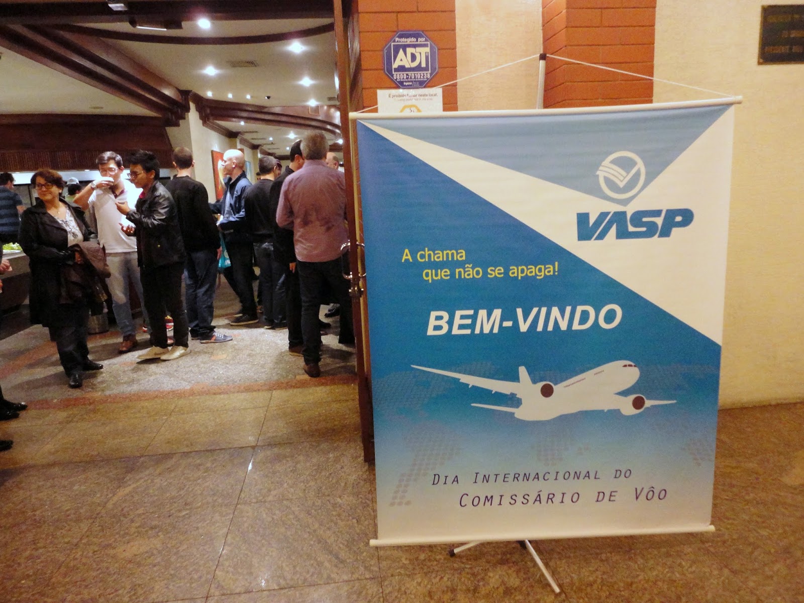 Resultado de imagem para Viação Aérea São Paulo (Vasp)