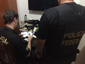 PF cumpre mandados de busca e um de prisão contra pornografia infantil