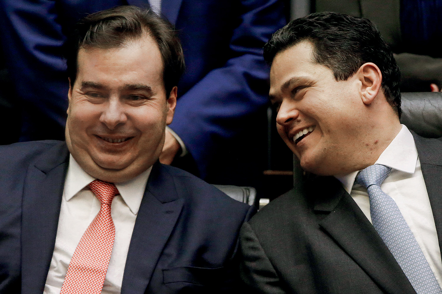 Vedada pela Constituição, reeleição de Rodrigo Maia e Alcolumbre é apoiada  por 4 ministros do STF - WSCOM