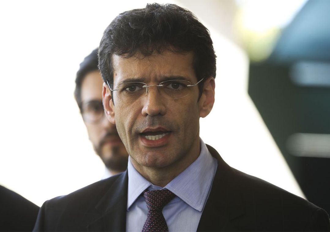 Resultado de imagem para Ministro do Turismo recorre para que investigação sobre 'laranjas' vá ao Supremo